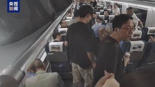 升利配 17秒救下被糖卡喉的娃，关键时刻一招救命