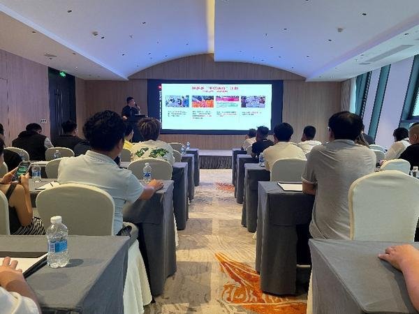 通盈配资 拼多多发布《2025农产品上行半年报》：“多多好特产”加码扶持农货商家，农产品销量同比增长47%