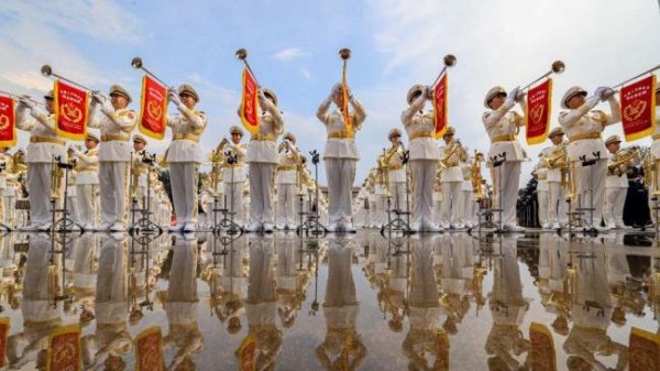 芝麻配资 盘点首次亮相阅兵的装备 十大看点揭晓